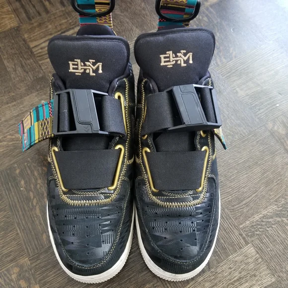 Sneaker - Picture 5 of 5